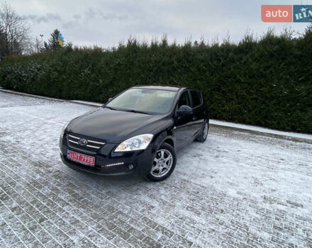 Черный Киа Сид, объемом двигателя 1.4 л и пробегом 196 тыс. км за 5395 $, фото 1 на Automoto.ua