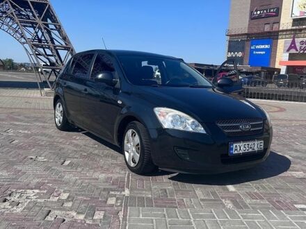 Черный Киа Сид, объемом двигателя 1.4 л и пробегом 190 тыс. км за 5499 $, фото 1 на Automoto.ua