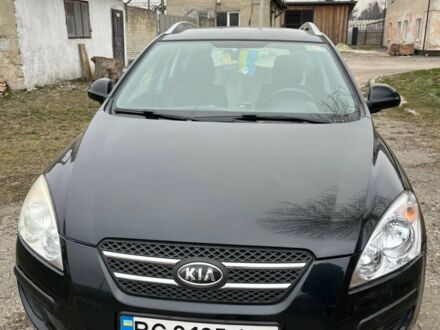 Черный Киа Сид, объемом двигателя 1.4 л и пробегом 255 тыс. км за 4955 $, фото 1 на Automoto.ua