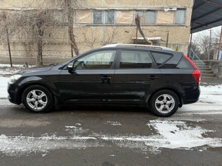 Чорний Кіа Сід, об'ємом двигуна 1.6 л та пробігом 238 тис. км за 6900 $, фото 1 на Automoto.ua