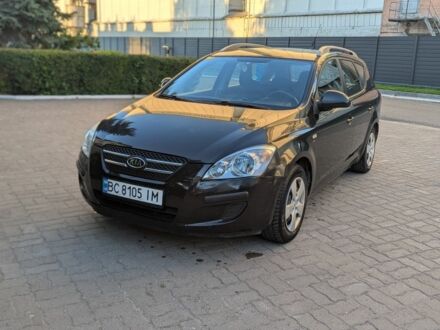 Чорний Кіа Сід, об'ємом двигуна 1.4 л та пробігом 260 тис. км за 4490 $, фото 1 на Automoto.ua