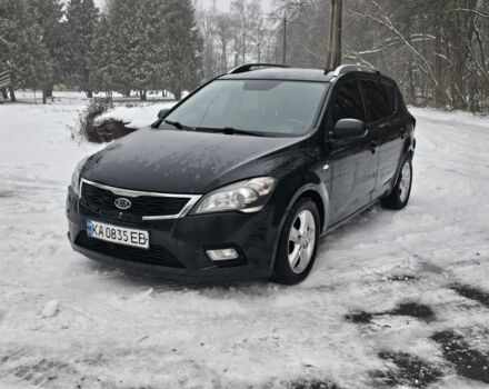 Черный Киа Сид, объемом двигателя 1.6 л и пробегом 200 тыс. км за 3400 $, фото 1 на Automoto.ua
