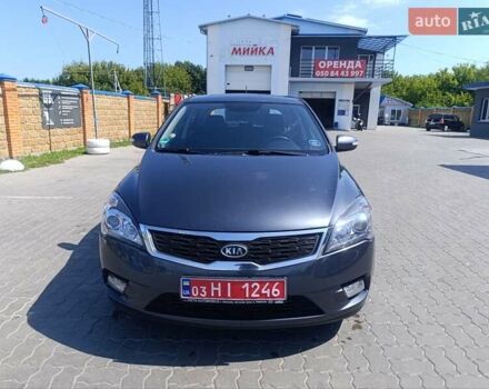 Черный Киа Сид, объемом двигателя 1.59 л и пробегом 227 тыс. км за 6950 $, фото 1 на Automoto.ua