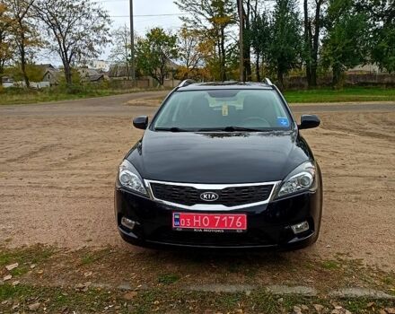 Киа Сид 2010 в Вознесенске на Automoto.ua Черный Киа Сид, объемом двигателя 1.6 л и пробегом 0 тыс. км за 6650 $, фото 1 на Automoto.ua