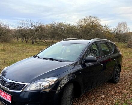 Черный Киа Сид, объемом двигателя 1.4 л и пробегом 205 тыс. км за 6200 $, фото 1 на Automoto.ua