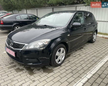 Чорний Кіа Сід, об'ємом двигуна 1.4 л та пробігом 156 тис. км за 5990 $, фото 1 на Automoto.ua