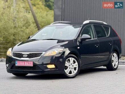 Киа Сид 2010 в Межгорье на Automoto.ua Черный Киа Сид, объемом двигателя 1.4 л и пробегом 220 тыс. км за 6299 $, фото 1 на Automoto.ua