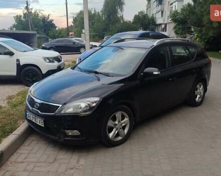 Чорний Кіа Сід, об'ємом двигуна 1.58 л та пробігом 300 тис. км за 4700 $, фото 1 на Automoto.ua