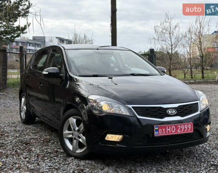 Чорний Кіа Сід, об'ємом двигуна 1.6 л та пробігом 220 тис. км за 6700 $, фото 1 на Automoto.ua