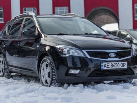 Черный Киа Сид, объемом двигателя 14 л и пробегом 120 тыс. км за 7600 $, фото 1 на Automoto.ua