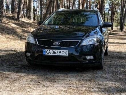 Черный Киа Сид, объемом двигателя 1.58 л и пробегом 310 тыс. км за 7000 $, фото 1 на Automoto.ua