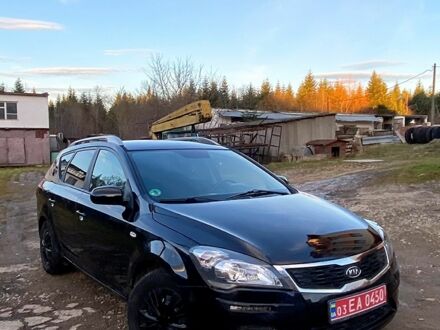 Киа Сид 2011 в Бориславе на Automoto.ua Черный Киа Сид, объемом двигателя 1.4 л и пробегом 270 тыс. км за 5500 $, фото 1 на Automoto.ua