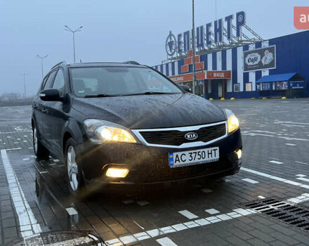 Черный Киа Сид, объемом двигателя 1.6 л и пробегом 283 тыс. км за 8200 $, фото 1 на Automoto.ua