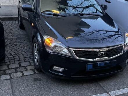 Черный Киа Сид, объемом двигателя 1.4 л и пробегом 123 тыс. км за 5318 $, фото 1 на Automoto.ua