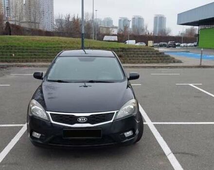 Черный Киа Сид, объемом двигателя 1.59 л и пробегом 327 тыс. км за 7000 $, фото 1 на Automoto.ua