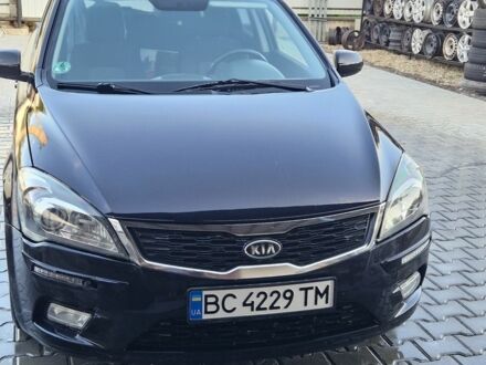 Черный Киа Сид, объемом двигателя 1.4 л и пробегом 270 тыс. км за 5000 $, фото 1 на Automoto.ua