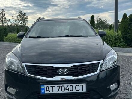 Чорний Кіа Сід, об'ємом двигуна 1.4 л та пробігом 138 тис. км за 5300 $, фото 1 на Automoto.ua