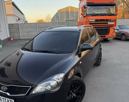 Чорний Кіа Сід, об'ємом двигуна 1.6 л та пробігом 270 тис. км за 8500 $, фото 1 на Automoto.ua