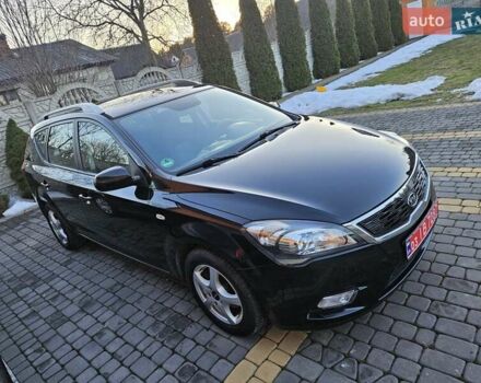 Чорний Кіа Сід, об'ємом двигуна 1.4 л та пробігом 236 тис. км за 6400 $, фото 1 на Automoto.ua