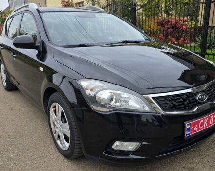 Черный Киа Сид, объемом двигателя 1.6 л и пробегом 222 тыс. км за 6800 $, фото 1 на Automoto.ua