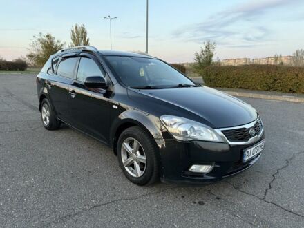 Киа Сид 2015 в Кривом Роге на Automoto.ua Черный Киа Сид, объемом двигателя 1.6 л и пробегом 192 тыс. км за 6800 $, фото 1 на Automoto.ua