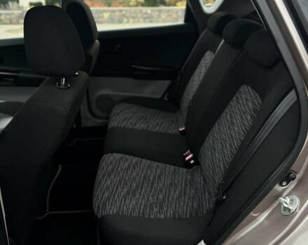 Коричневый Киа Сид, объемом двигателя 1.6 л и пробегом 175 тыс. км за 5200 $, фото 18 на Automoto.ua