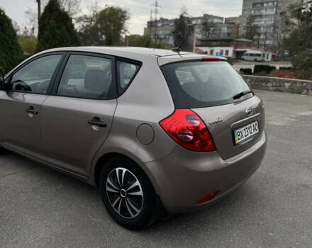 Коричневый Киа Сид, объемом двигателя 1.6 л и пробегом 175 тыс. км за 5200 $, фото 4 на Automoto.ua