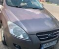 Коричневый Киа Сид, объемом двигателя 1.6 л и пробегом 300 тыс. км за 5200 $, фото 1 на Automoto.ua