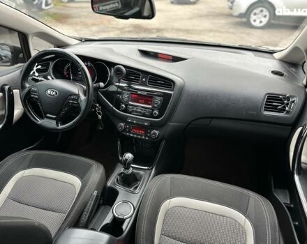 Коричневий Кіа Сід, об'ємом двигуна 1.6 л та пробігом 139 тис. км за 8990 $, фото 13 на Automoto.ua