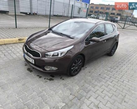 Киа Сид 2012 в Черновцах на Automoto.ua Коричневый Киа Сид, объемом двигателя 1.58 л и пробегом 268 тыс. км за 8100 $, фото 13 на Automoto.ua
