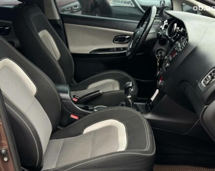 Коричневий Кіа Сід, об'ємом двигуна 1.6 л та пробігом 139 тис. км за 8990 $, фото 15 на Automoto.ua