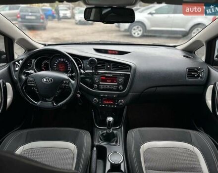 Коричневий Кіа Сід, об'ємом двигуна 1.6 л та пробігом 139 тис. км за 8990 $, фото 14 на Automoto.ua