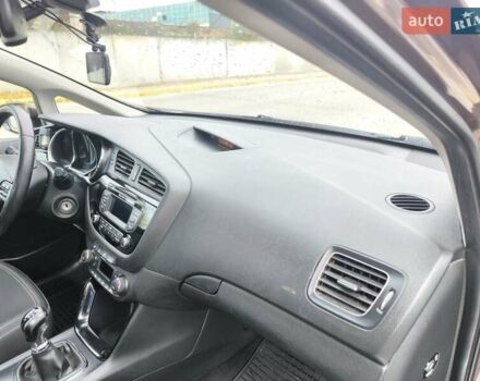 Киа Сид 2012 в Черновцах на Automoto.ua Коричневый Киа Сид, объемом двигателя 1.58 л и пробегом 268 тыс. км за 8100 $, фото 35 на Automoto.ua
