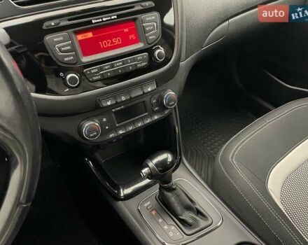 Коричневый Киа Сид, объемом двигателя 1.6 л и пробегом 150 тыс. км за 11774 $, фото 19 на Automoto.ua