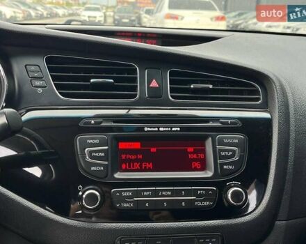 Коричневий Кіа Сід, об'ємом двигуна 1.6 л та пробігом 294 тис. км за 9190 $, фото 36 на Automoto.ua