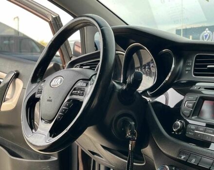 Коричневый Киа Сид, объемом двигателя 1.6 л и пробегом 294 тыс. км за 6940 $, фото 14 на Automoto.ua