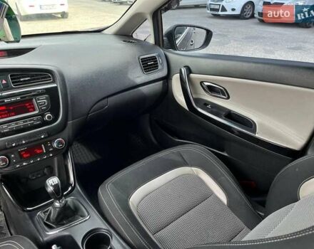 Коричневий Кіа Сід, об'ємом двигуна 1.6 л та пробігом 294 тис. км за 9190 $, фото 22 на Automoto.ua