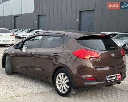 Коричневий Кіа Сід, об'ємом двигуна 1.6 л та пробігом 294 тис. км за 9190 $, фото 9 на Automoto.ua