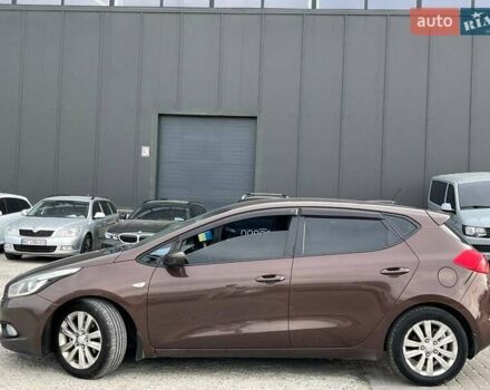 Коричневий Кіа Сід, об'ємом двигуна 1.6 л та пробігом 294 тис. км за 9190 $, фото 11 на Automoto.ua