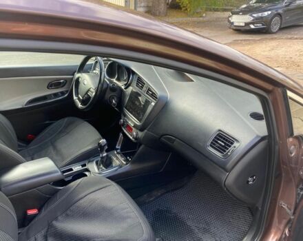 Коричневый Киа Сид, объемом двигателя 1.6 л и пробегом 130 тыс. км за 8200 $, фото 4 на Automoto.ua