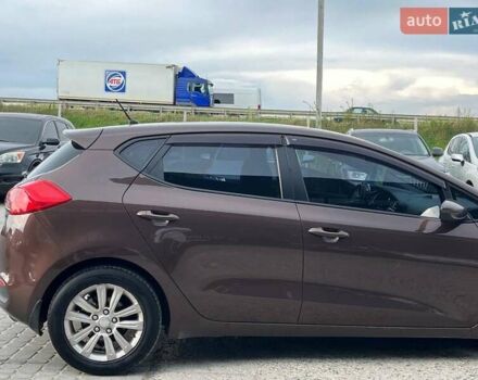 Коричневий Кіа Сід, об'ємом двигуна 1.6 л та пробігом 294 тис. км за 9190 $, фото 6 на Automoto.ua