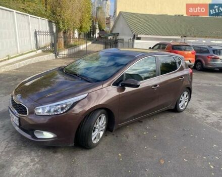 Коричневий Кіа Сід, об'ємом двигуна 1.6 л та пробігом 130 тис. км за 8200 $, фото 7 на Automoto.ua