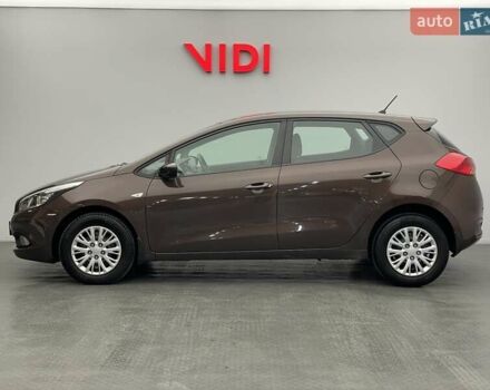 Коричневый Киа Сид, объемом двигателя 1.6 л и пробегом 150 тыс. км за 11774 $, фото 2 на Automoto.ua