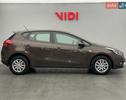 Коричневый Киа Сид, объемом двигателя 1.6 л и пробегом 150 тыс. км за 11774 $, фото 3 на Automoto.ua