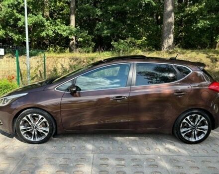 Коричневий Кіа Сід, об'ємом двигуна 1.6 л та пробігом 217 тис. км за 7800 $, фото 3 на Automoto.ua