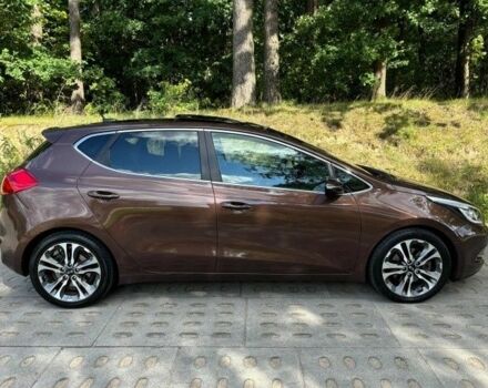 Коричневий Кіа Сід, об'ємом двигуна 1.6 л та пробігом 217 тис. км за 7800 $, фото 4 на Automoto.ua