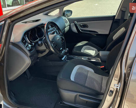 Киа Сид 2016 в Запорожье на Automoto.ua Коричневый Киа Сид, объемом двигателя 1.59 л и пробегом 59 тыс. км за 13733 $, фото 11 на Automoto.ua