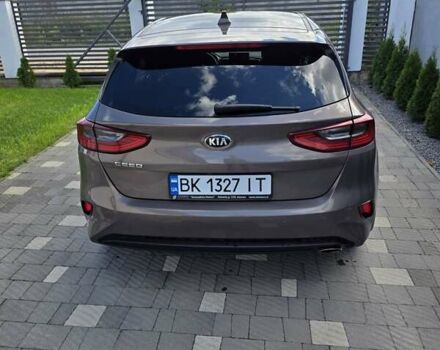 Киа Сид 2019 в Сарнах на Automoto.ua Коричневый Киа Сид, объемом двигателя 1.6 л и пробегом 112 тыс. км за 18000 $, фото 6 на Automoto.ua