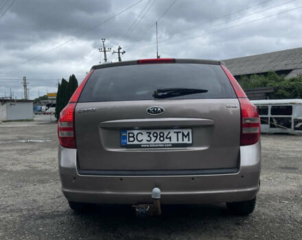 Коричневый Киа Сид, объемом двигателя 1.6 л и пробегом 295 тыс. км за 5500 $, фото 6 на Automoto.ua