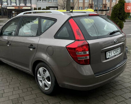 Коричневий Кіа Сід, об'ємом двигуна 1.4 л та пробігом 207 тис. км за 4600 $, фото 4 на Automoto.ua